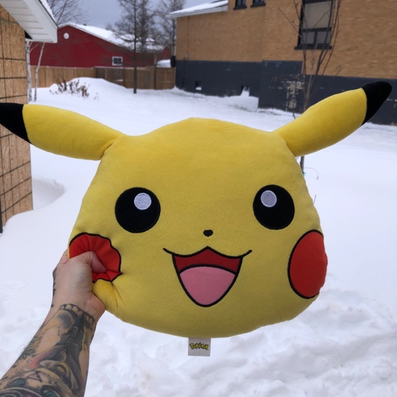 Pokémon Pikachu shape cuddle pillow 2017 stuffed toy plush 13” plushie - Picture 7 of 9